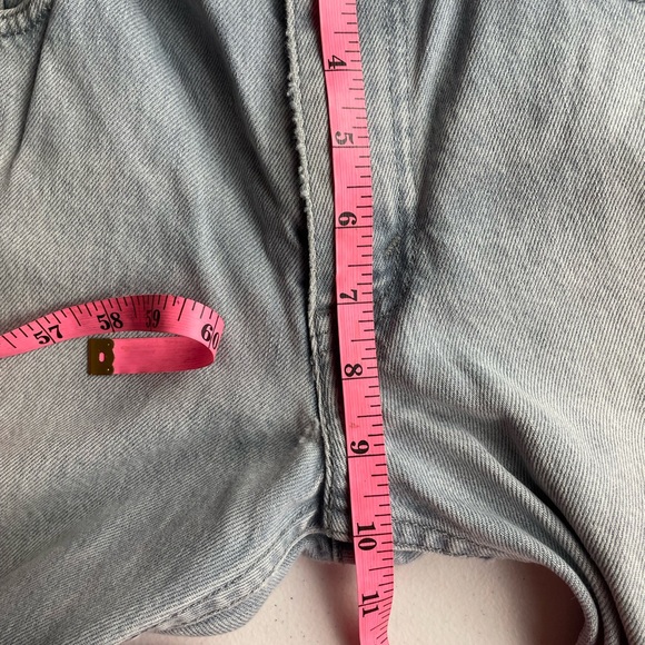 Levi’s 511 Light Washed Distressed Jeans Size 34x32 run Small - Picture 9 of 12